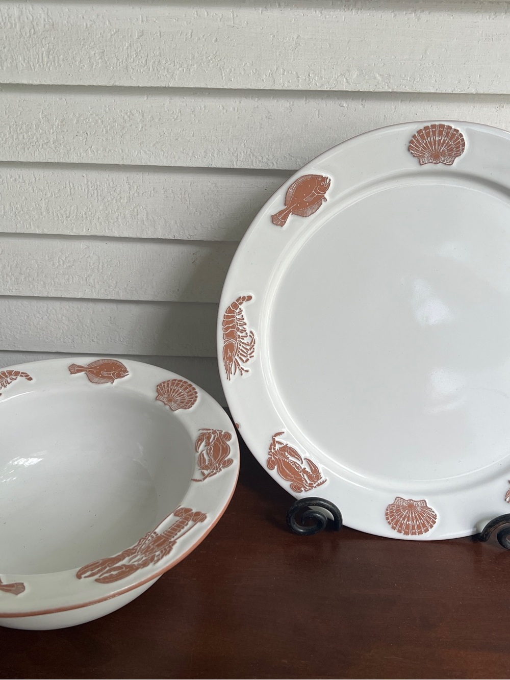 Frankoma White and Rust Shell & Sea Life Dinner Plate and Bowl Set